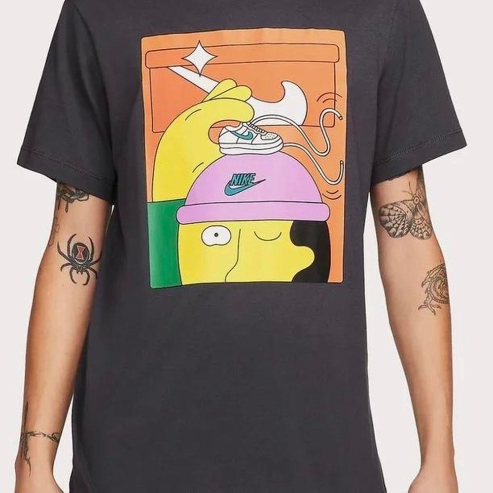 Nike Sportswear Animation Black Graphic T-shirt FJ1099-060 Mens XS NWT
